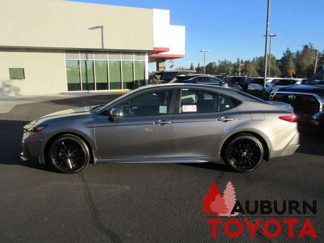 New 2026 Toyota Camry SE image 4
