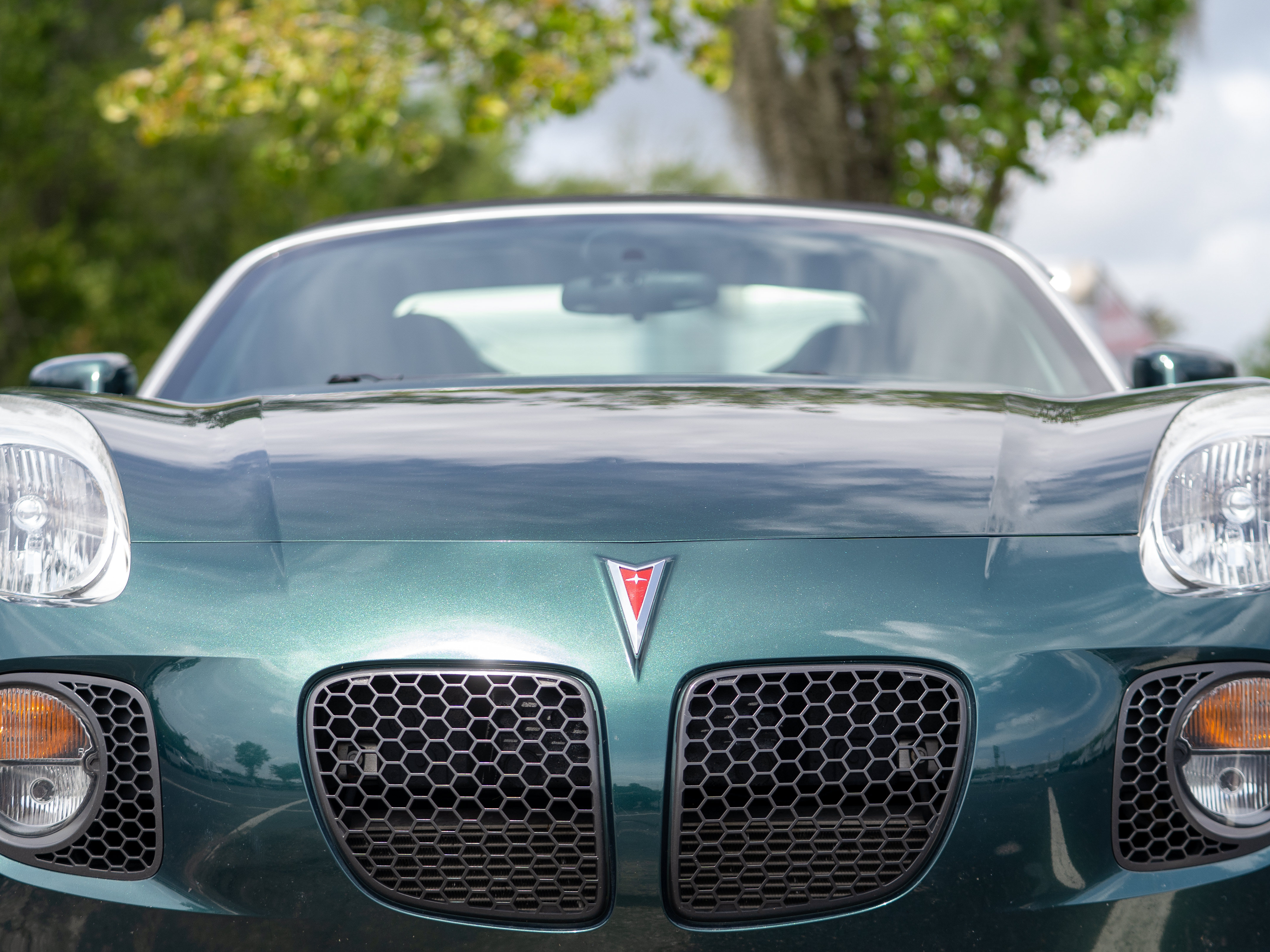 Used 2007 Pontiac Solstice GXP w/ Premium Package RWD image 28