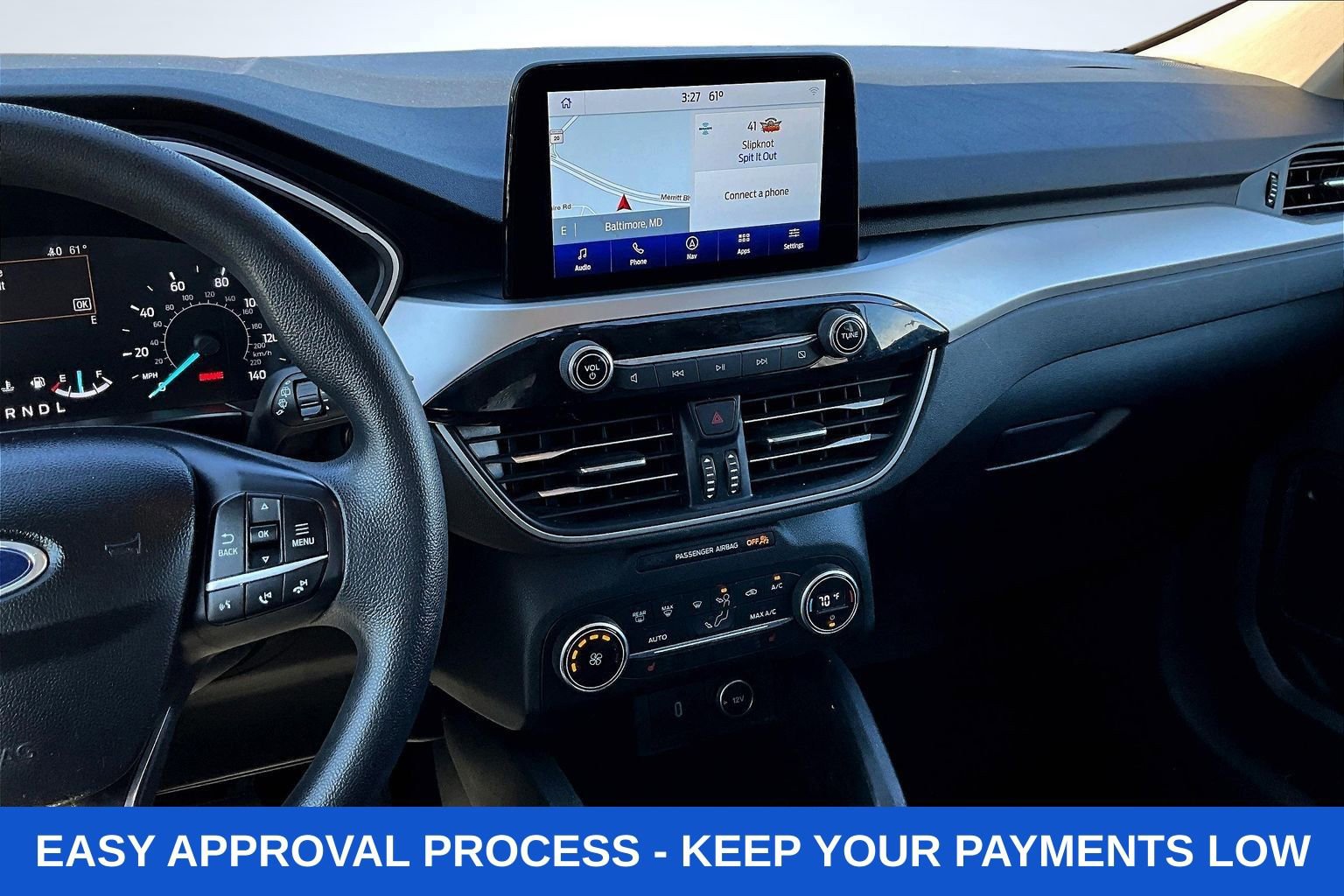 Used 2020 Ford Escape SE image 12