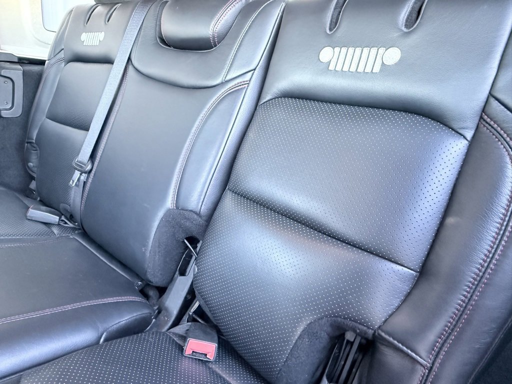 Used 2021 Jeep Wrangler Unlimited Rubicon w/ Xtreme Recon 35" Tire Package image 33