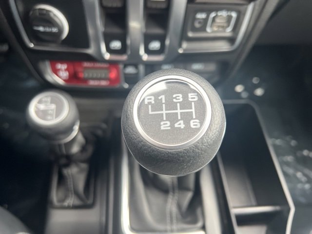 Used 2024 Jeep Wrangler Willys image 11