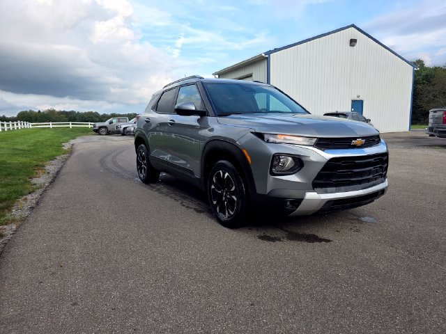 Used 2023 Chevrolet TrailBlazer LT w/ Convenience Package AWD/4WD image 5