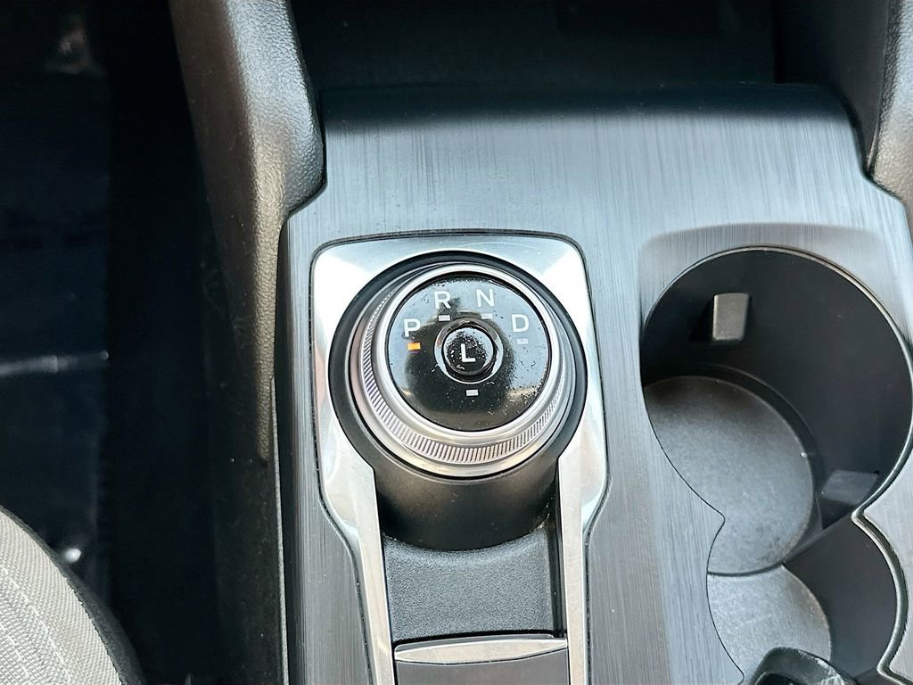 Used 2022 Ford Escape SE image 22