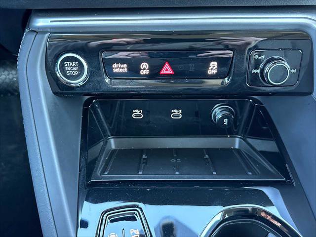 Used 2025 Audi Q5 Premium AWD/4WD image 30