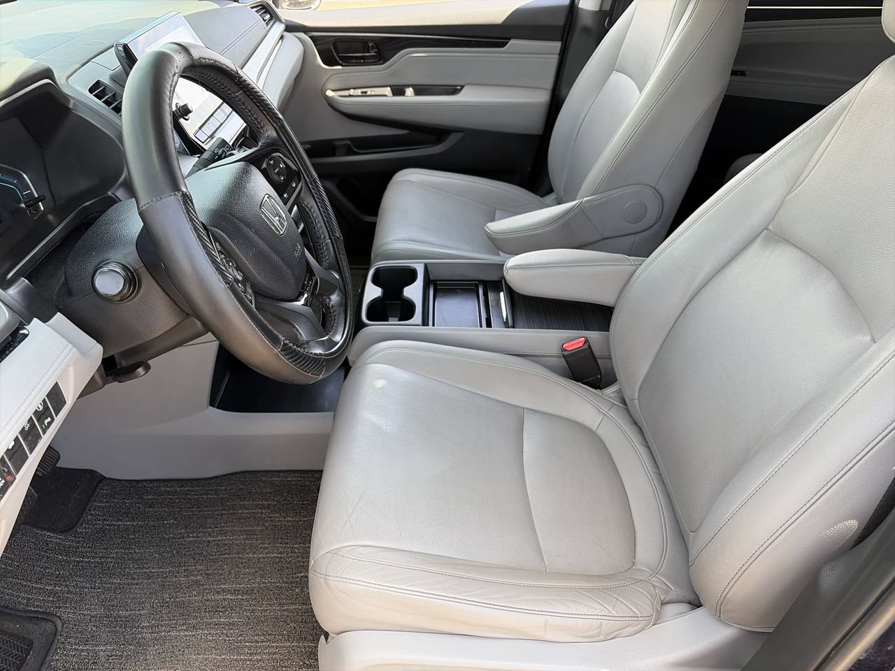 Used 2023 Honda Odyssey Touring image 18