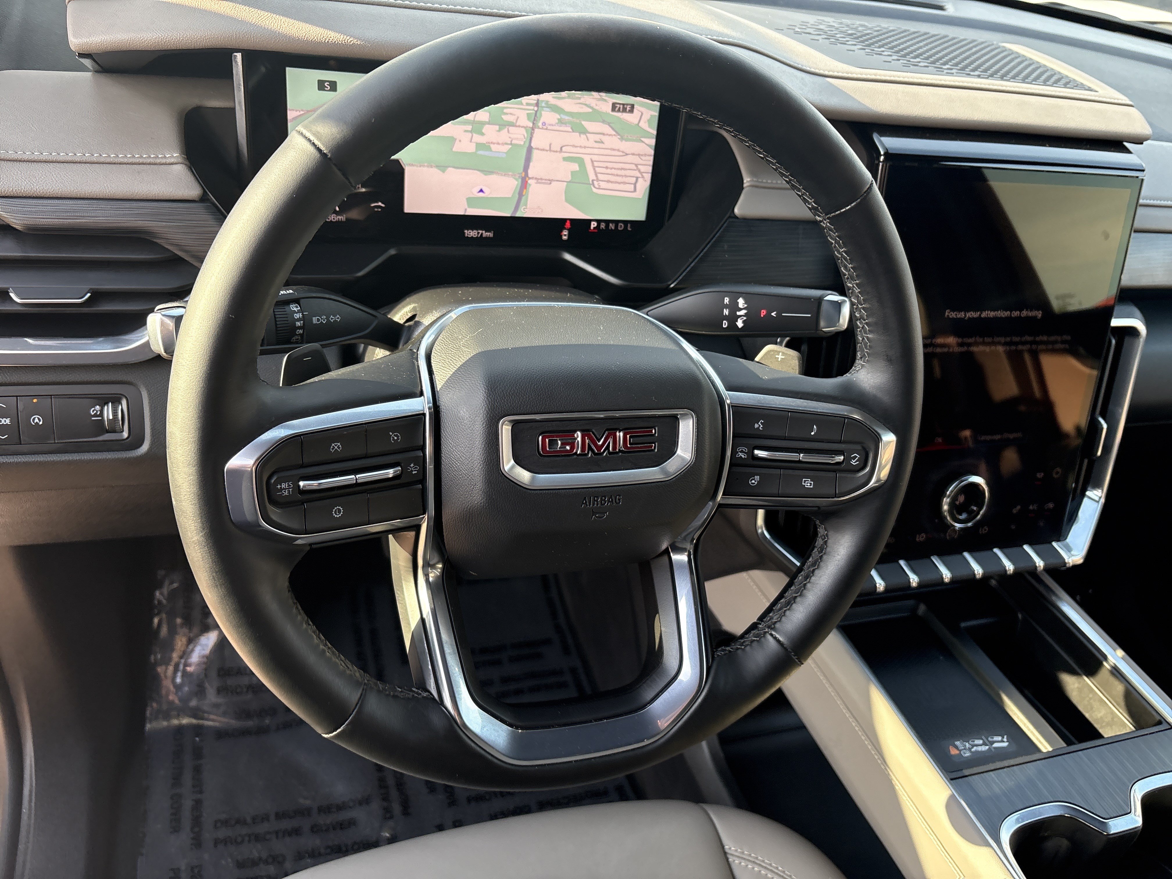 Used 2026 GMC Acadia Elevation w/ Elevation Premium Package FWD image 22