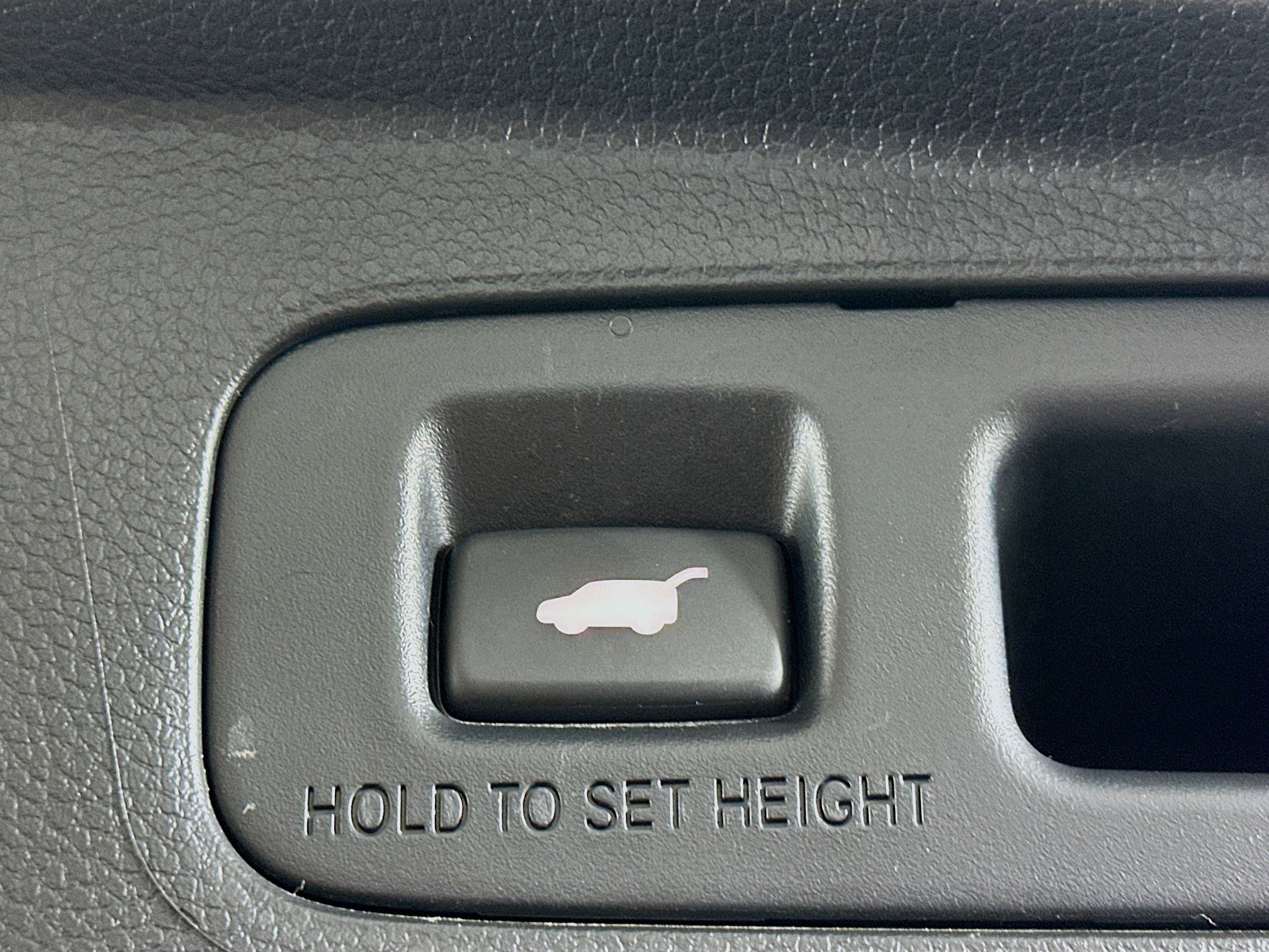 Used 2025 Honda CR-V EX-L image 30