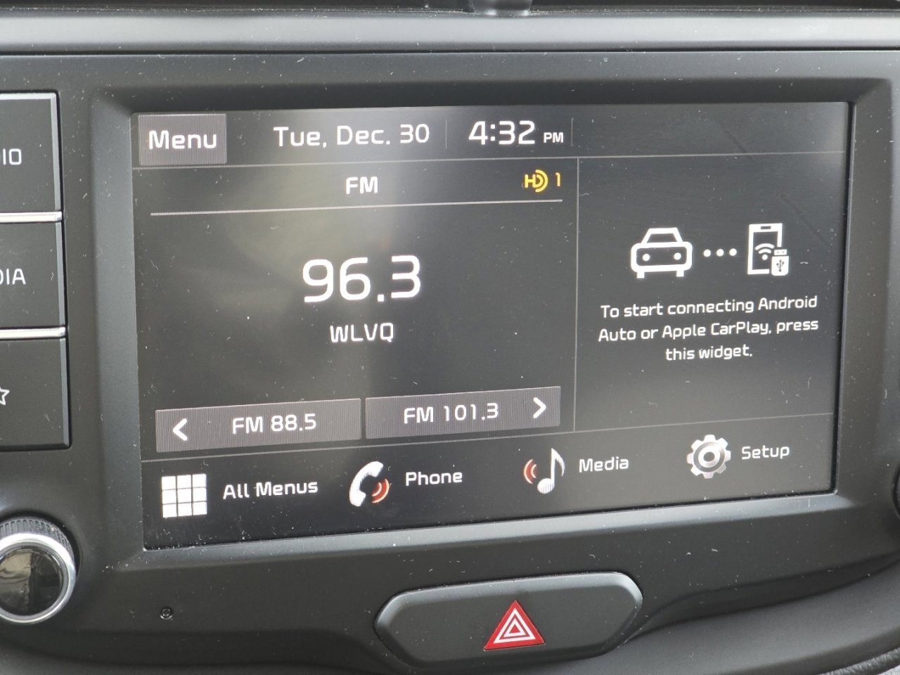 Used 2023 Kia Soul LX image 27