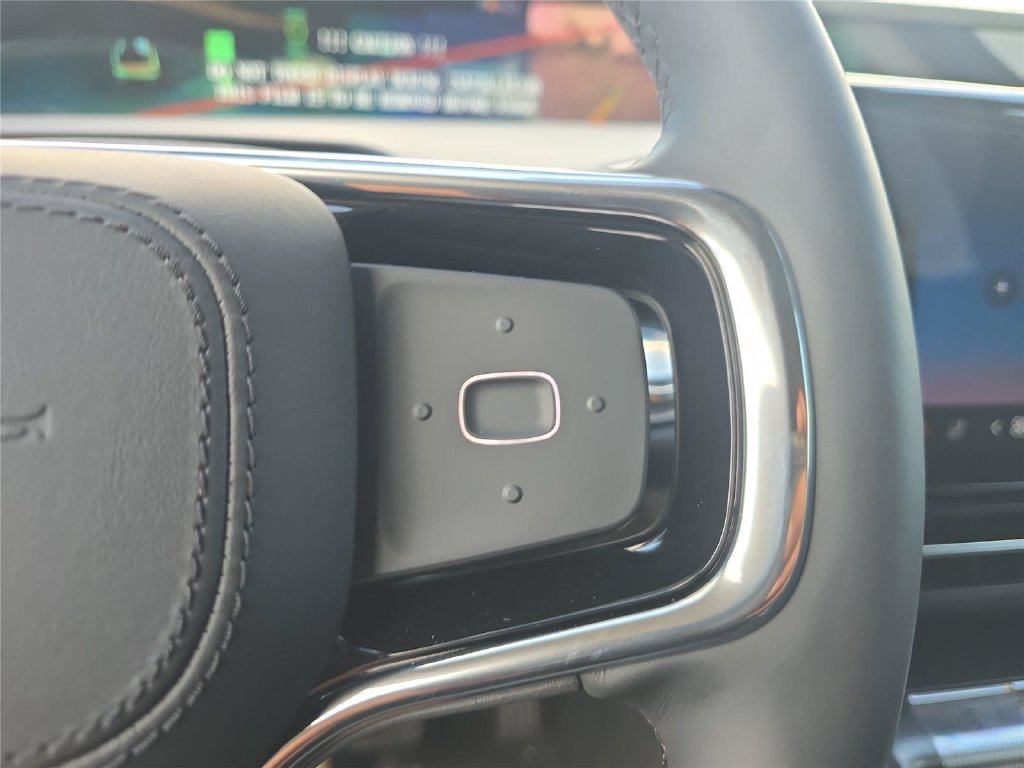 New 2026 Lincoln Nautilus Premier AWD/4WD image 21