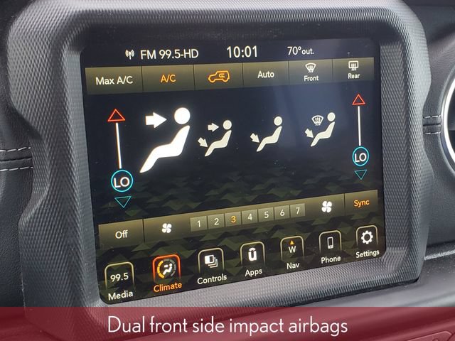 Used 2022 Jeep Wrangler Unlimited Sahara AWD/4WD image 23