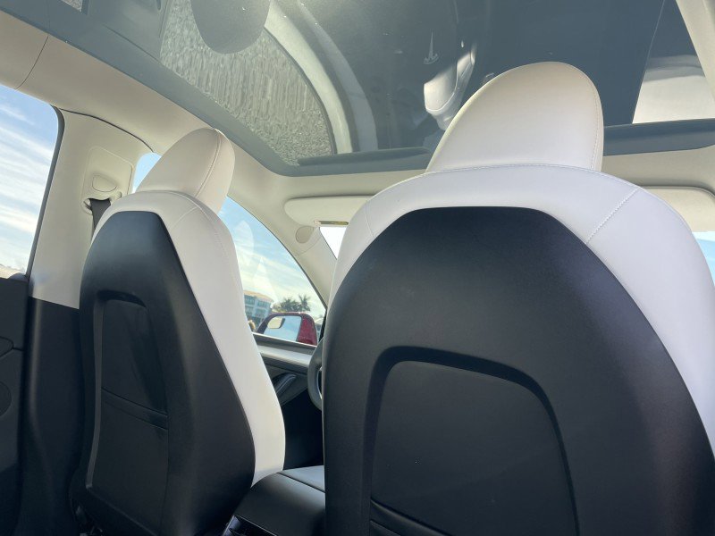 Used 2024 Tesla Model Y Long Range image 11