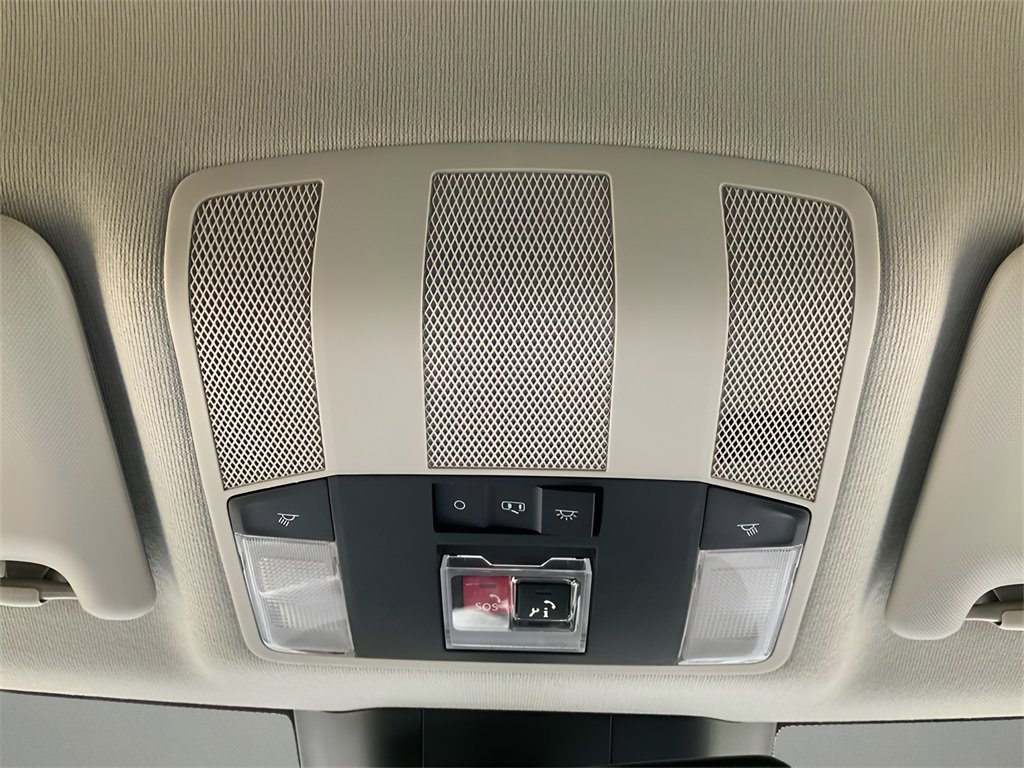 Used 2024 Mitsubishi Eclipse Cross SE image 29