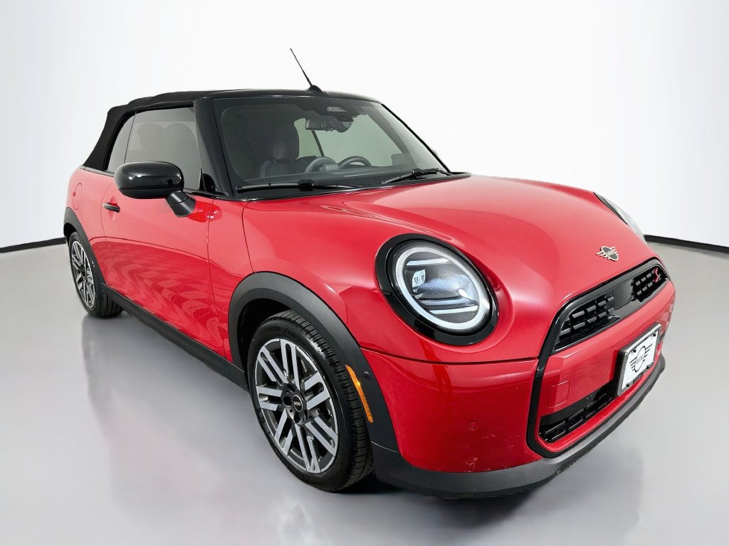 Used 2025 MINI Cooper S FWD image 3