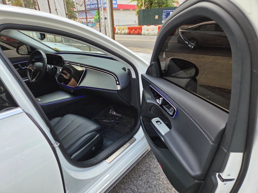 Used 2025 Mercedes-Benz E 350 4MATIC Sedan w/ Winter Package image 11