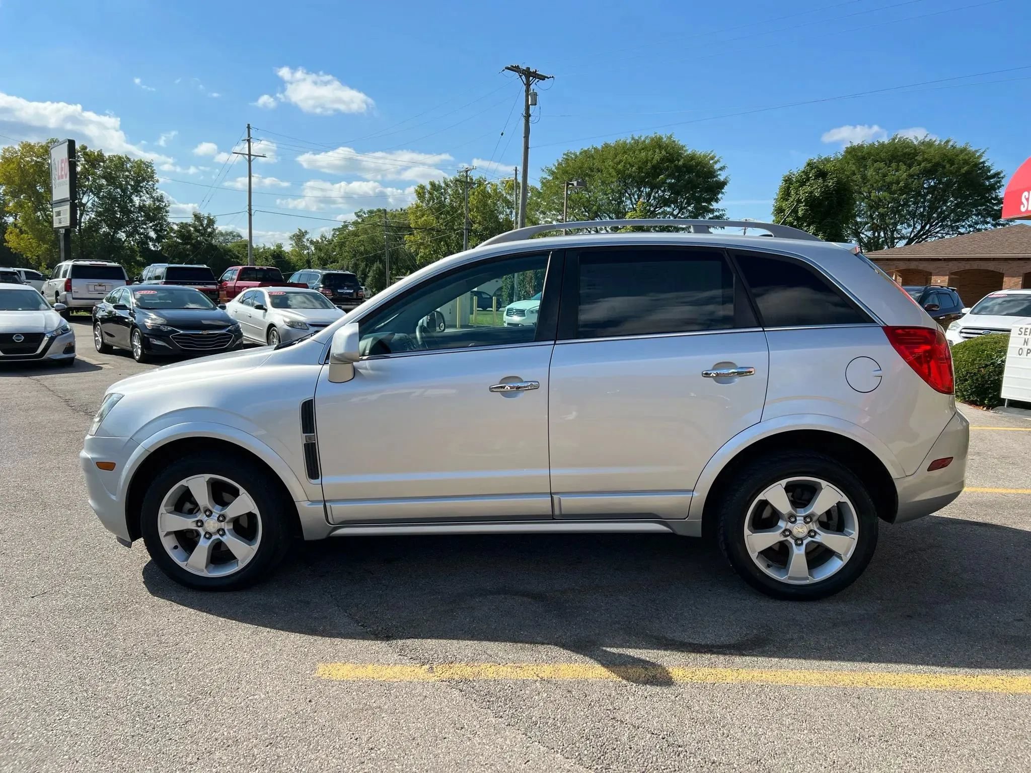 Used 2015 Chevrolet Captiva Sport LTZ FWD image 8