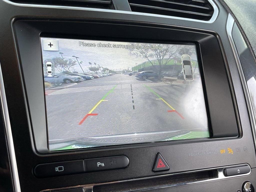 Used 2018 Ford Explorer Limited FWD image 27