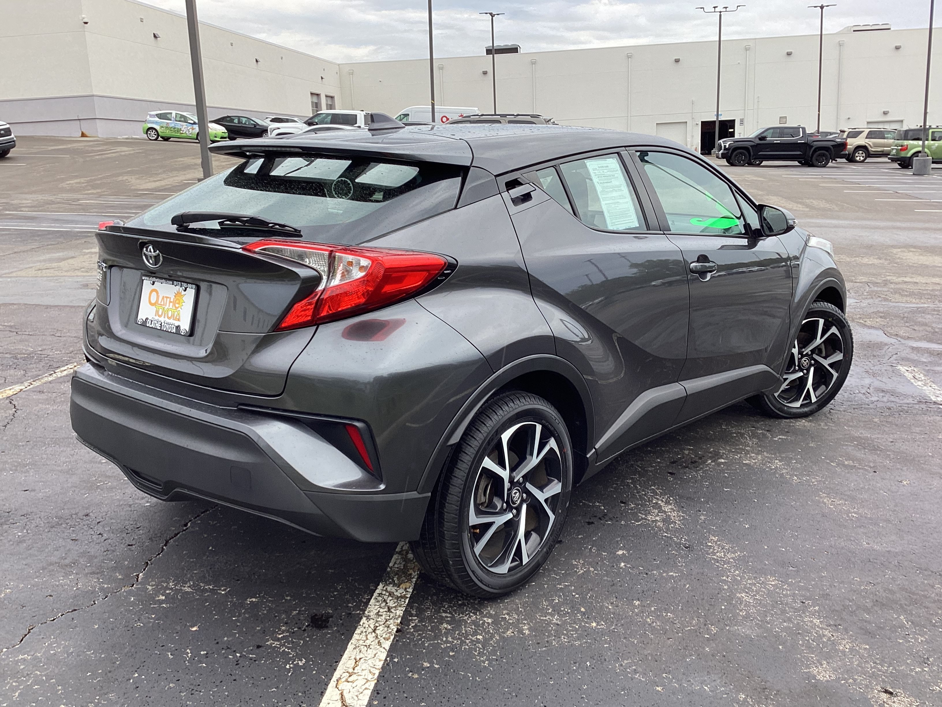 Certified 2018 Toyota C-HR XLE FWD image 2
