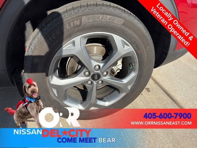 Used 2025 Ford Escape ST-Line image 9
