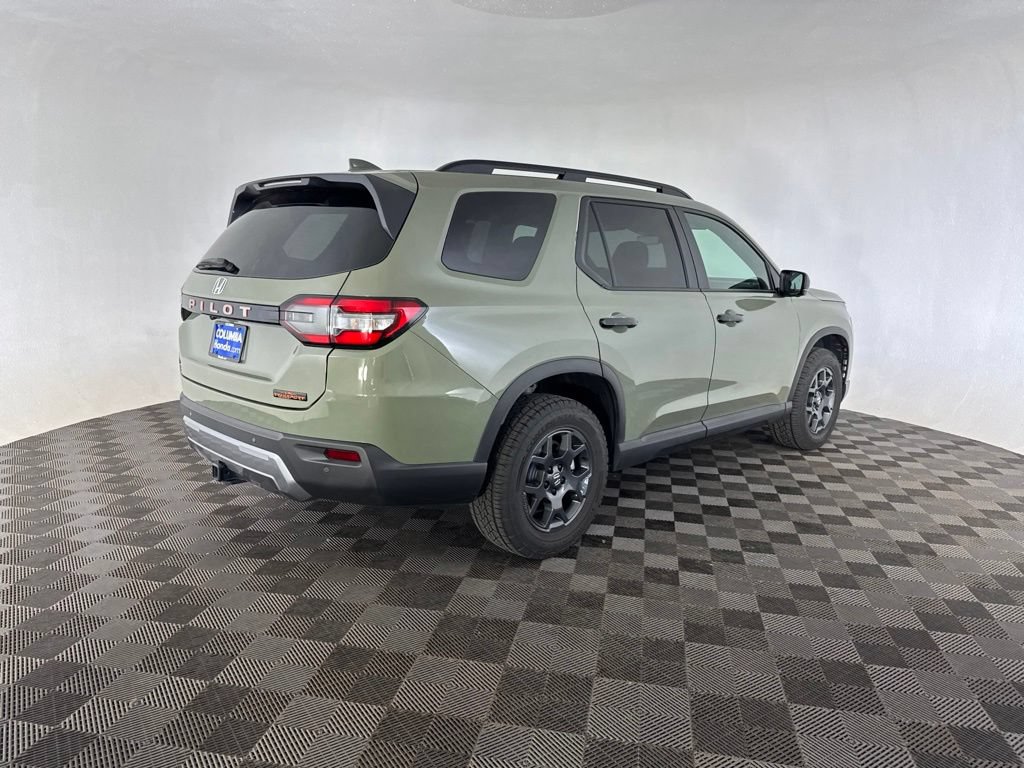 Used 2026 Honda Pilot TrailSport image 7