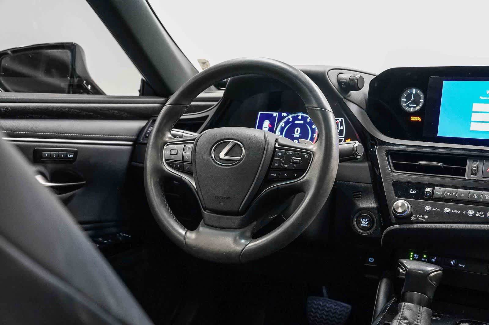 Used 2024 Lexus ES 350 w/ Premium Package FWD image 15