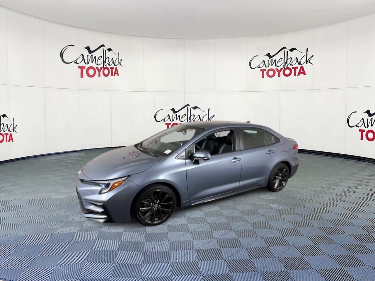 Used 2024 Toyota Corolla XSE FWD image 7