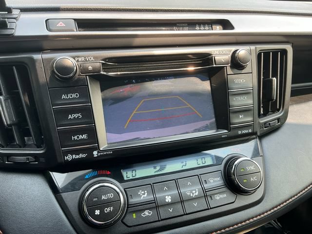 Used 2018 Toyota RAV4 SE AWD/4WD image 22
