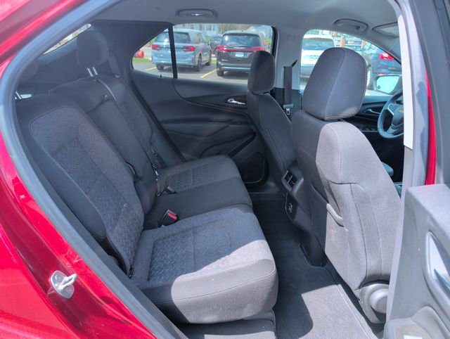 Used 2023 Chevrolet Equinox LT image 28