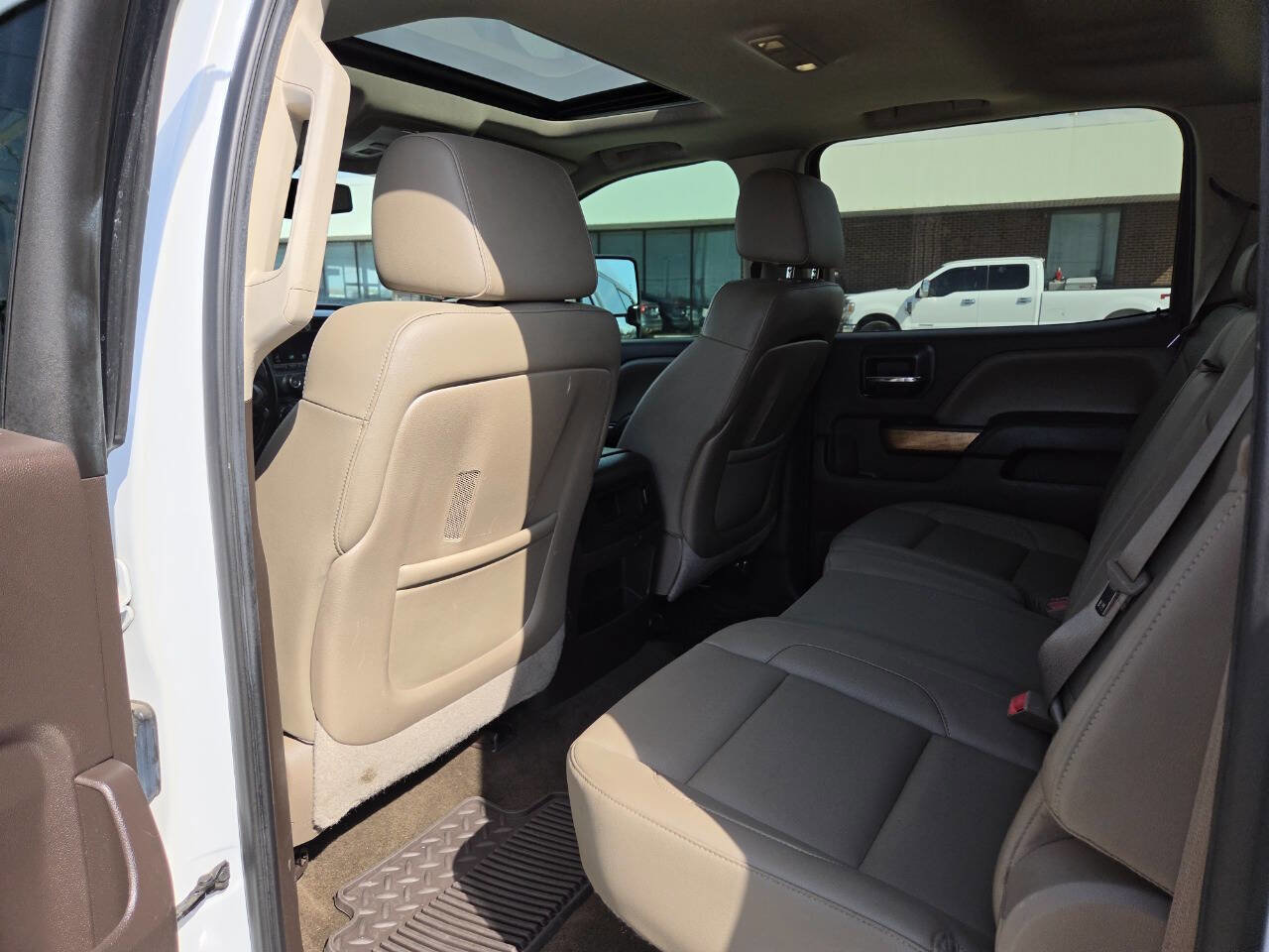 Used 2015 Chevrolet Silverado 3500 LTZ w/ Duramax Plus Package AWD/4WD image 26