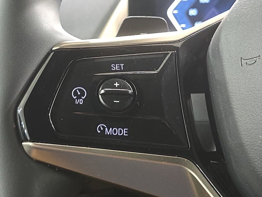 Certified 2025 BMW X3 xDrive30i w/ M Sport Package image 14