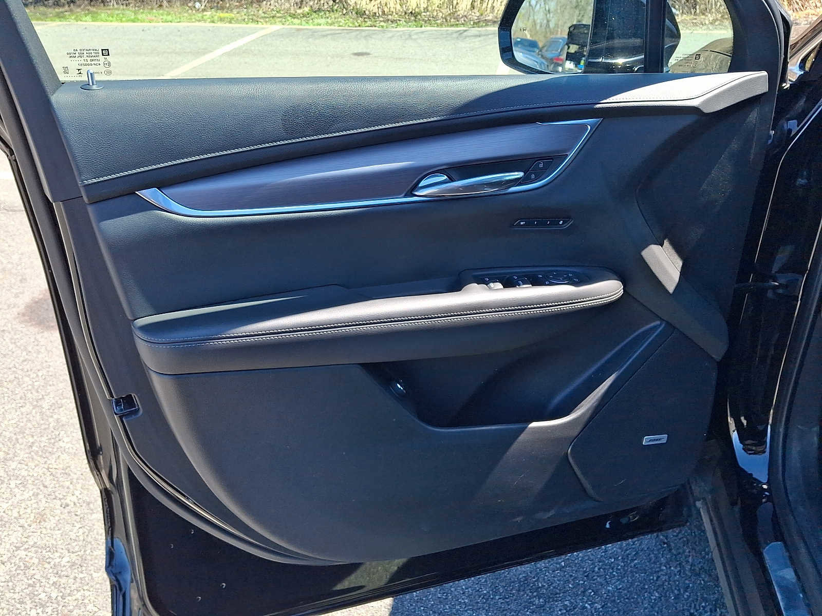 Used 2025 Cadillac XT6 Luxury image 14