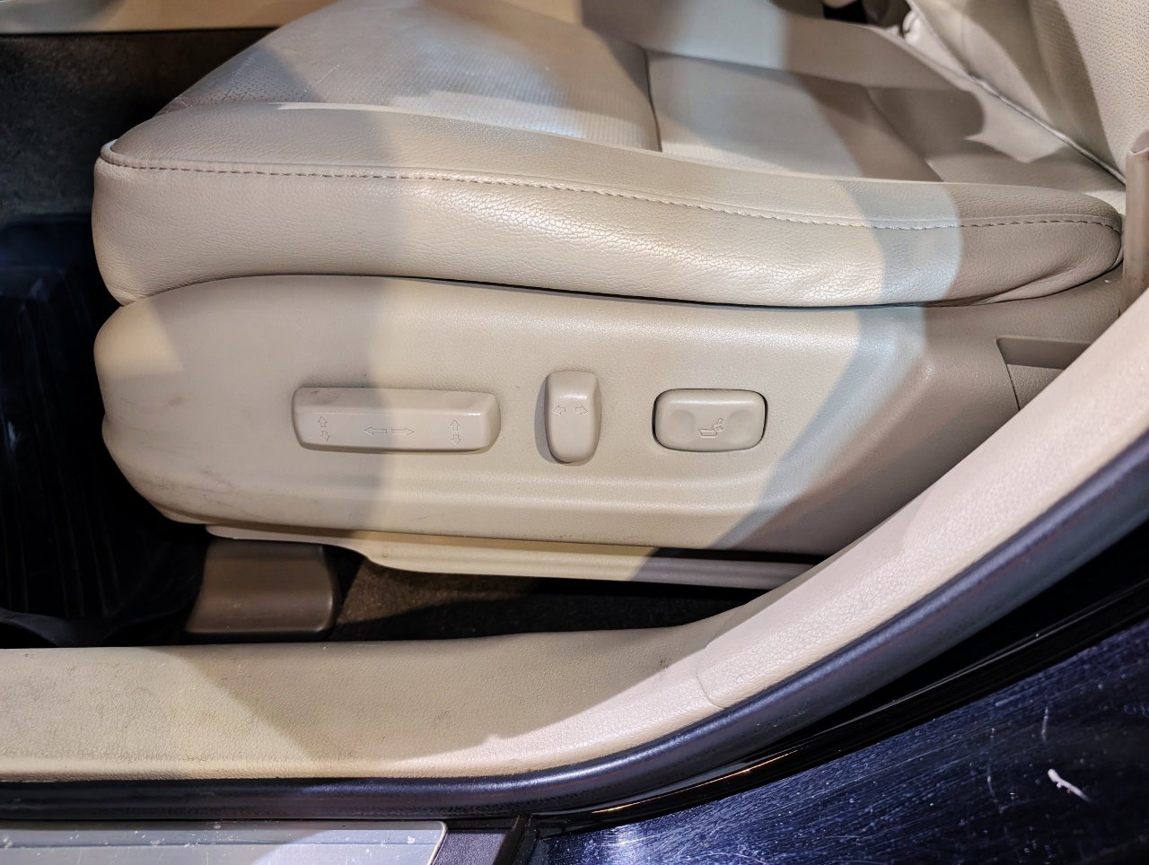 Used 2016 Acura RDX AWD w/ Technology Package image 18