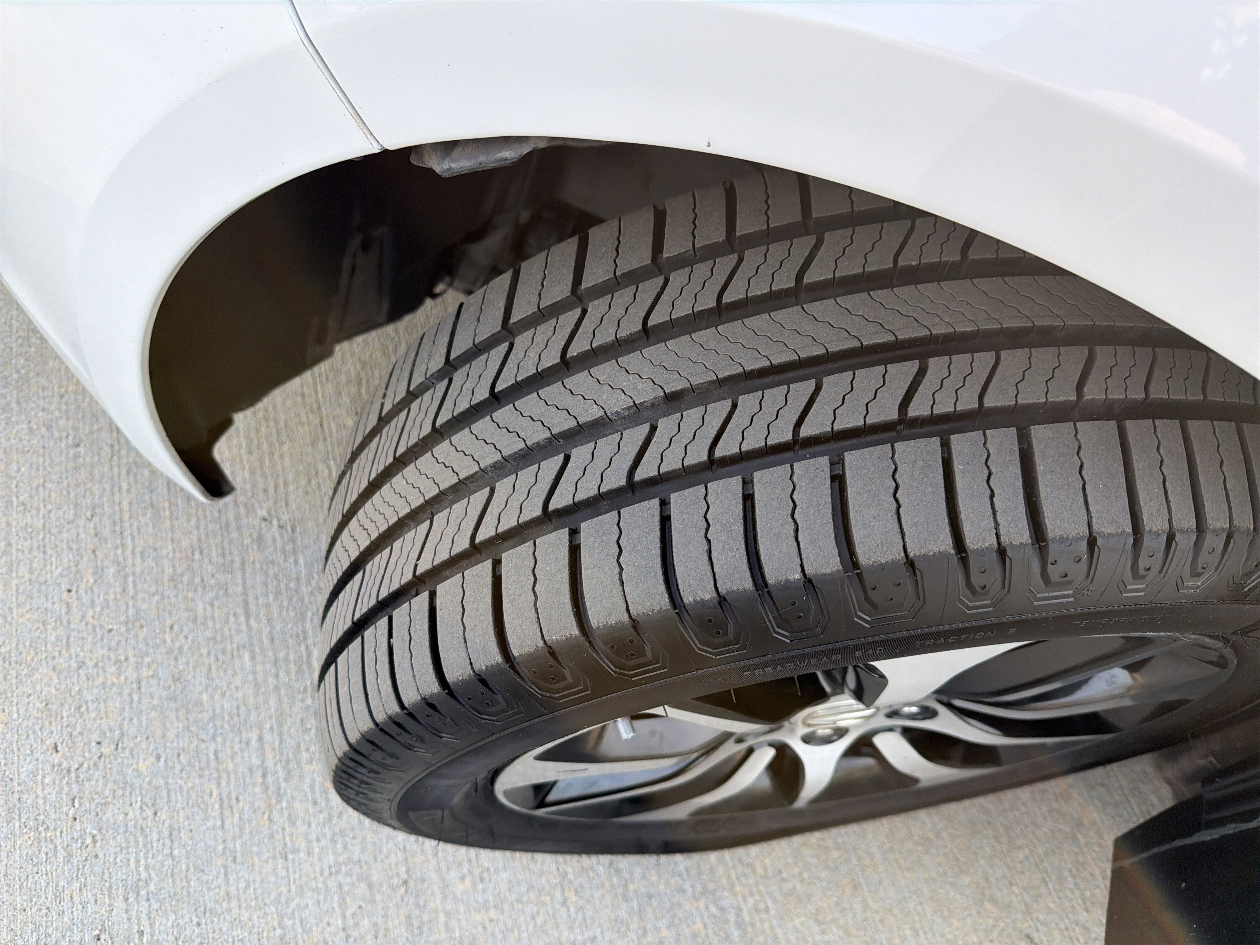 Used 2015 Acura TLX image 12