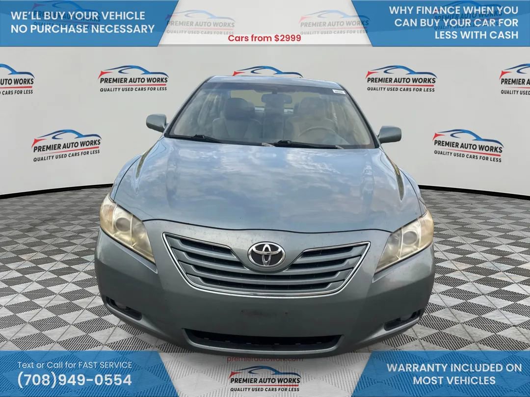 Used 2007 Toyota Camry XLE FWD image 2