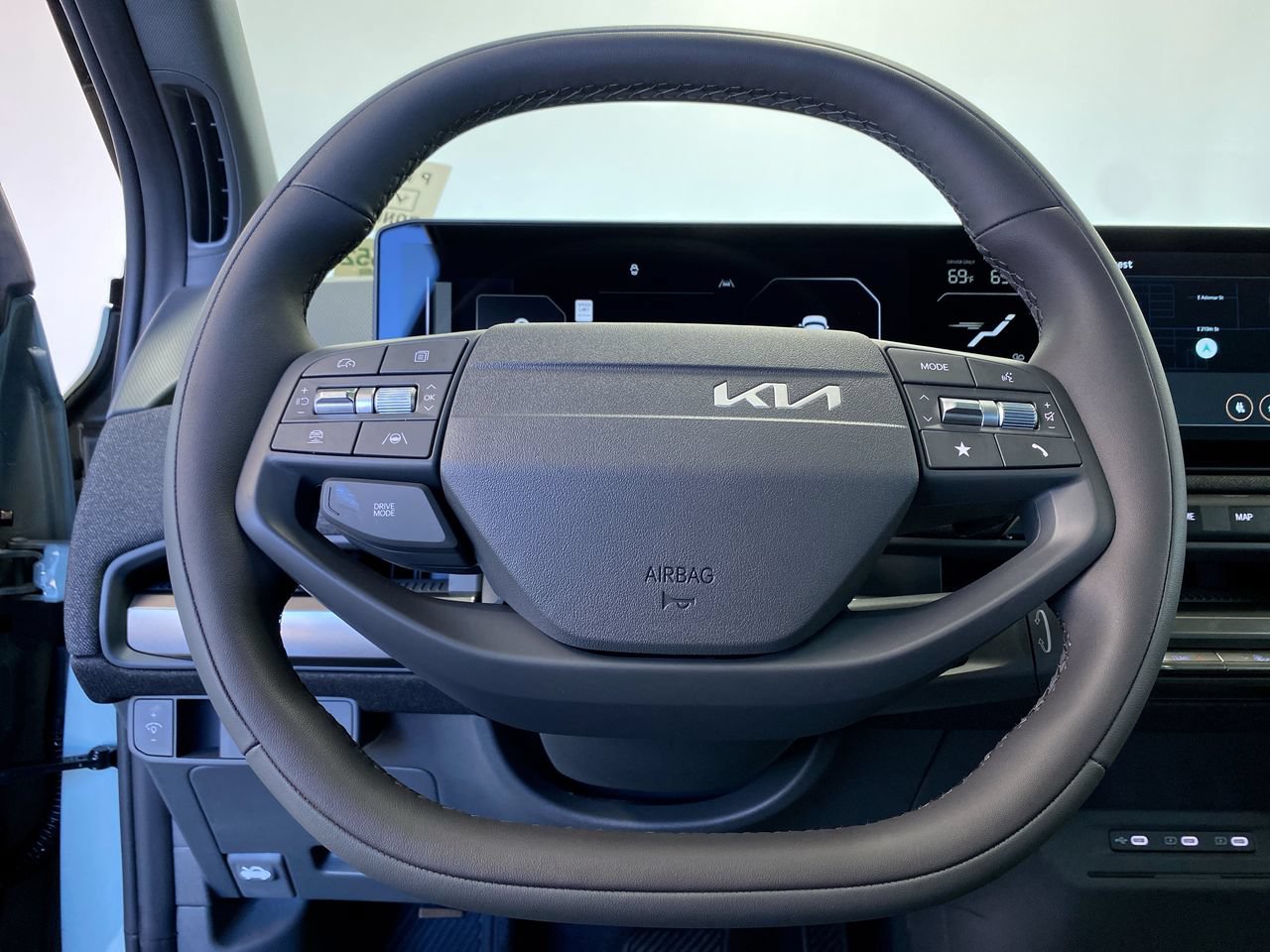 New 2027 Kia EV3 Land FWD image 22