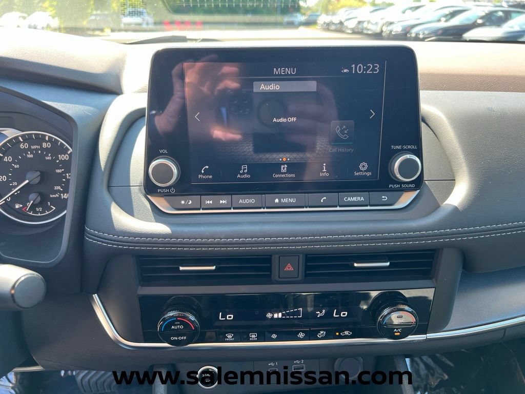 Certified 2023 Nissan Rogue SV AWD/4WD image 11