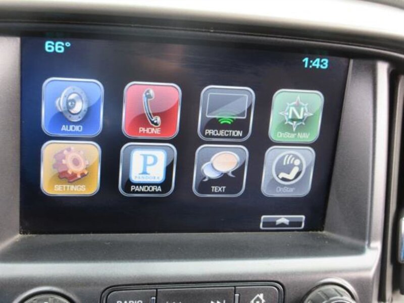 Used 2016 Chevrolet Colorado Z71 w/ Z71 Midnight Edition RWD image 18