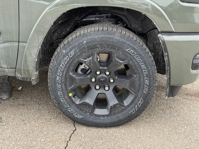 New 2026 RAM 1500 4x4 Crew Cab image 5