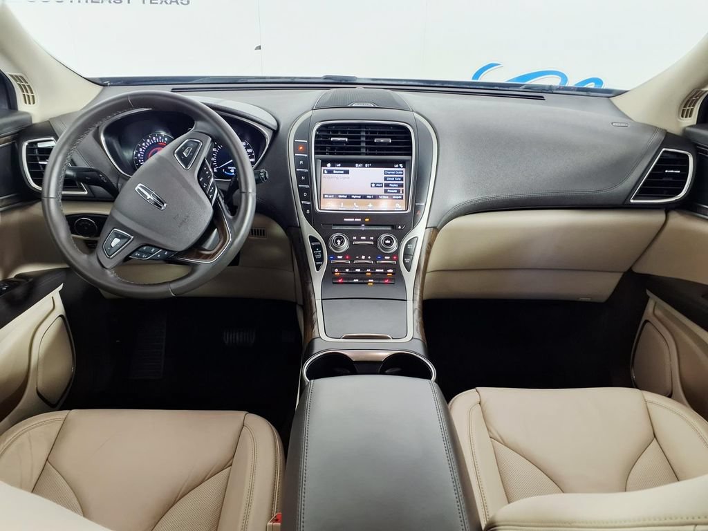 Used 2016 Lincoln MKX Select w/ Select Plus Package FWD image 9