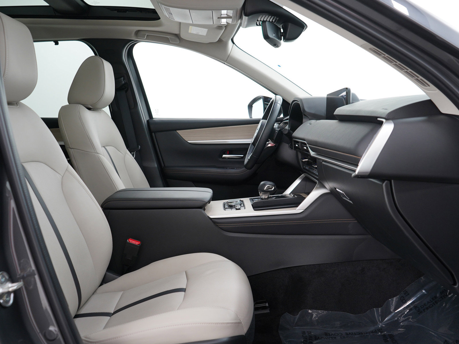 Certified 2025 MAZDA CX-90 Plug-In Hybrid w/Premium Sport image 13