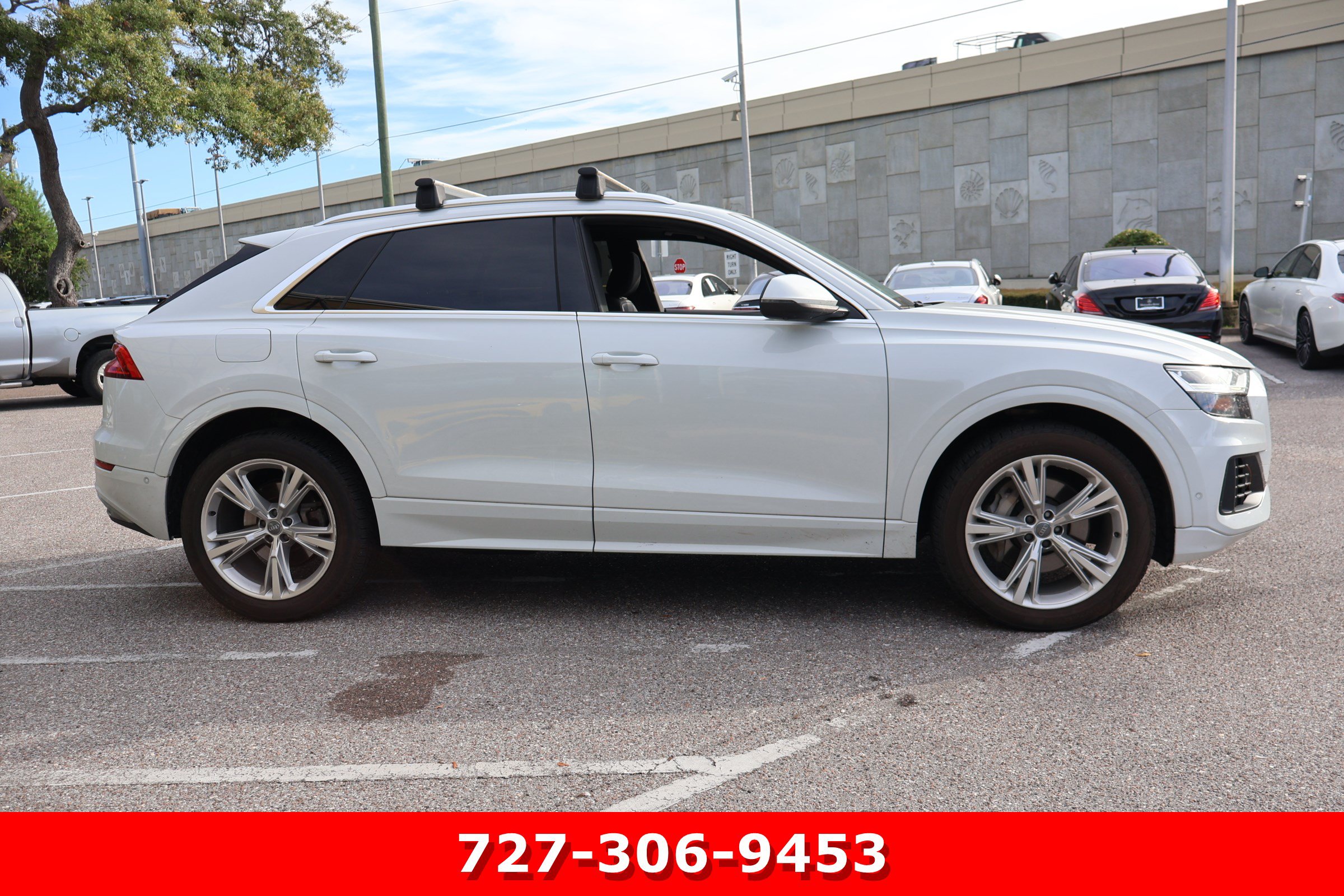 Used 2020 Audi Q8 Premium Plus AWD/4WD image 11
