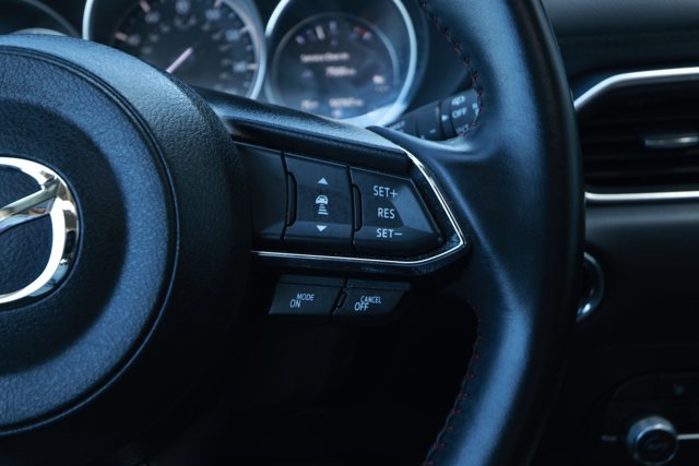 Used 2024 MAZDA CX-5 Carbon Edition image 14