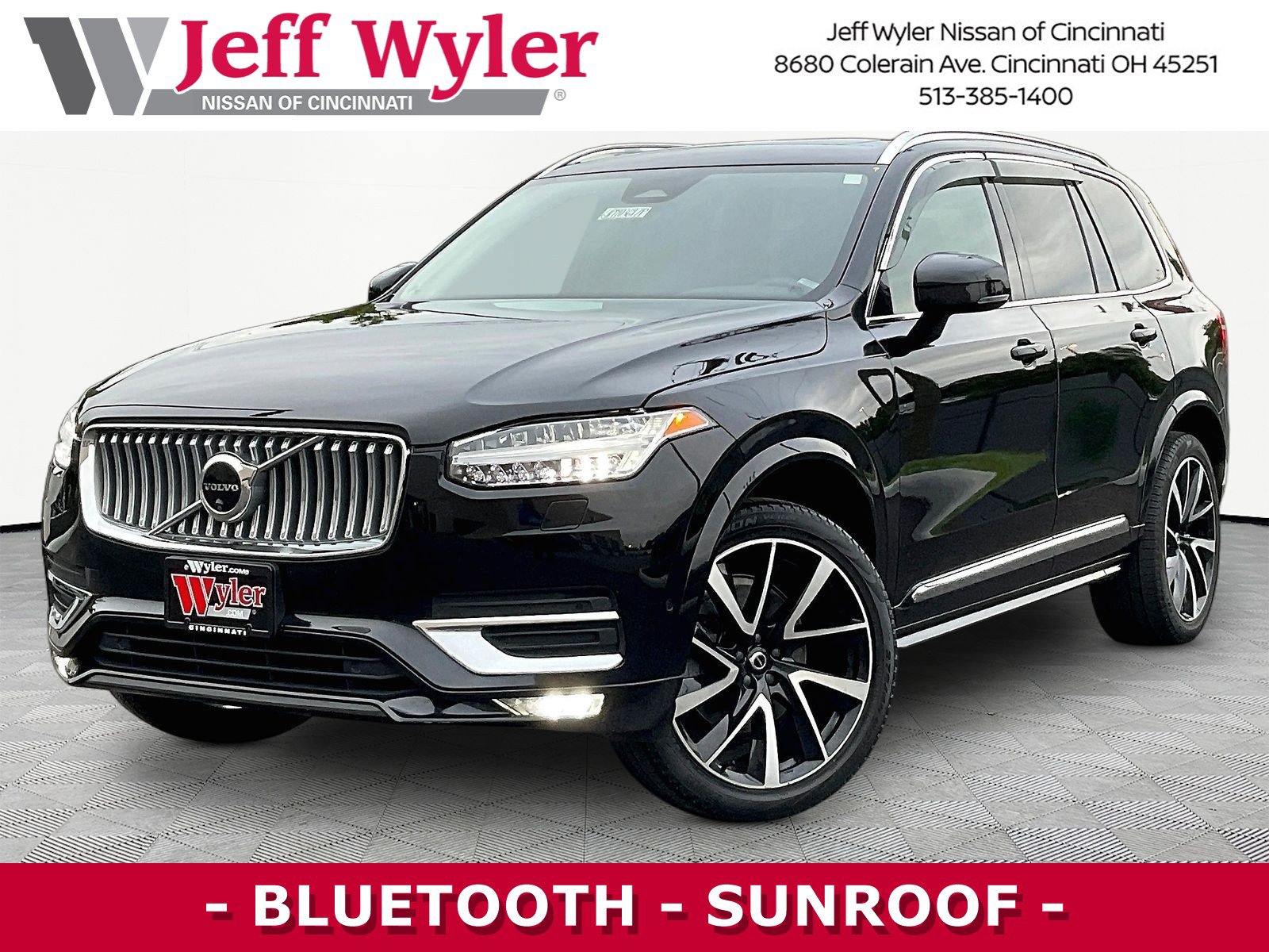 Used 2023 Volvo XC90 B6 Plus w/ Protection Package AWD/4WD image 1