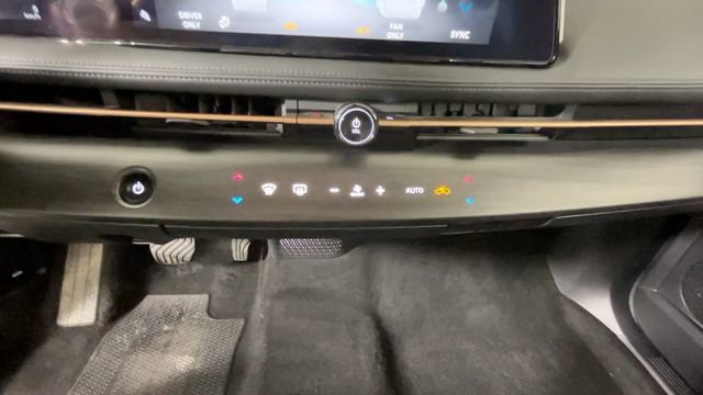 Used 2023 Nissan Ariya FWD image 29