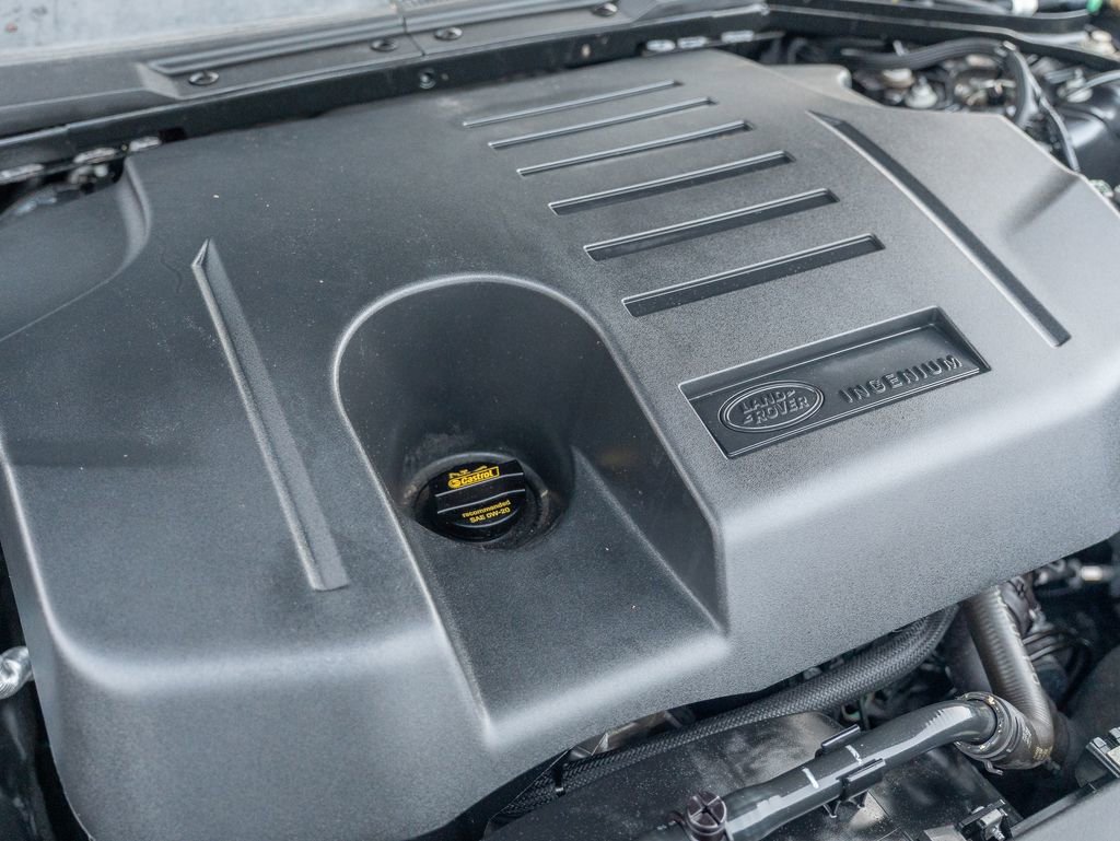 Certified 2023 Land Rover Defender 130 SE image 36