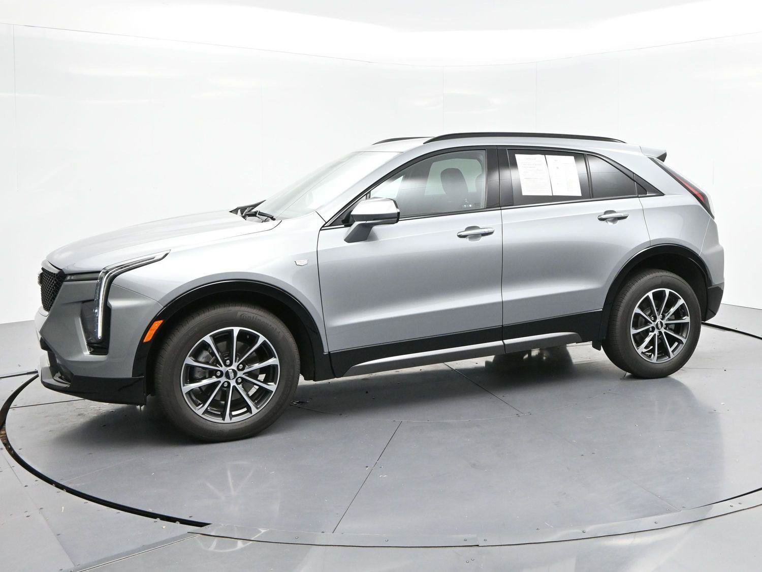 Certified 2024 Cadillac XT4 Sport w/ Cold Weather Package AWD/4WD image 4