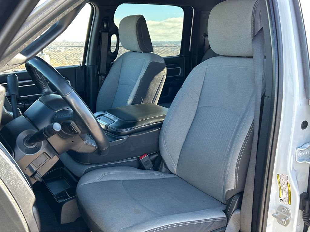 Used 2024 RAM 2500 Big Horn image 17