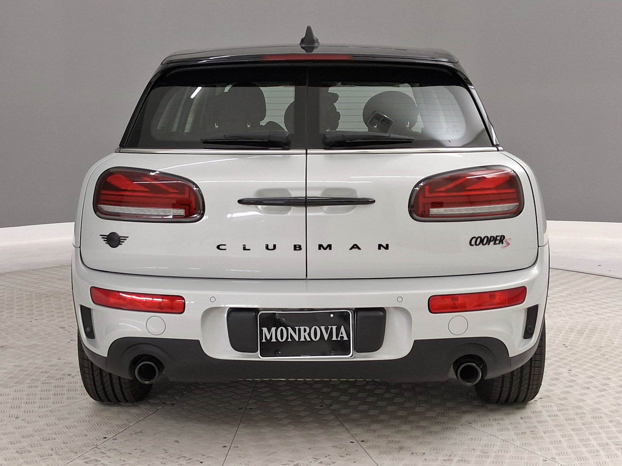 Certified 2023 MINI Cooper Clubman S FWD image 8