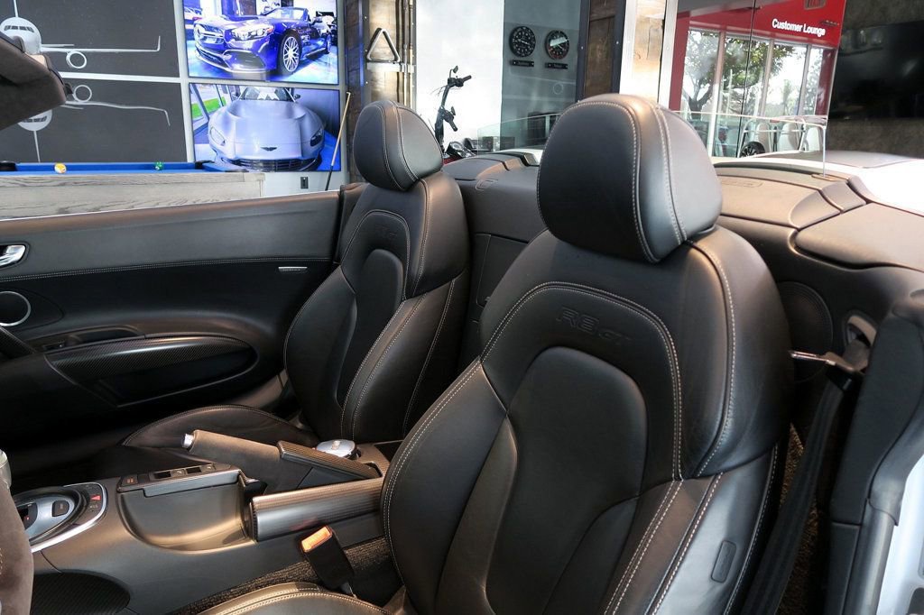 Used 2012 Audi R8 GT w/ Enhanced R8 GT Leather Pkg image 12