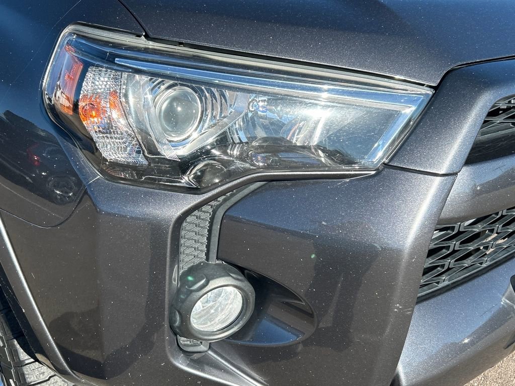 Used 2019 Toyota 4Runner SR5 Premium image 5