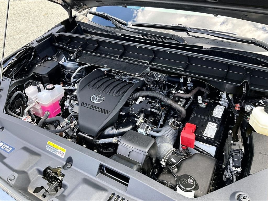 Used 2023 Toyota Highlander XSE AWD/4WD image 36